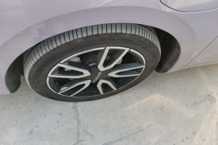 Used Roewe D6 2025 450km Deluxe Edition