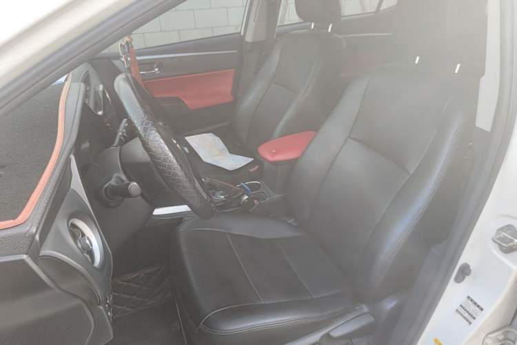 Used Toyota Corolla 2017 Revised Version 1.2T S-CVT GL Left Front Seat