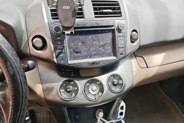 Used Toyota RAV4 2013 Special Edition 2.0L Automatic Classic