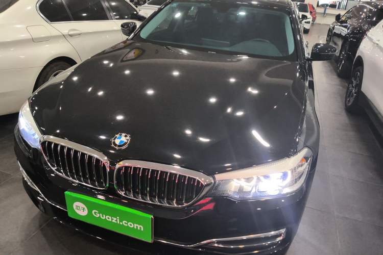 Used BMW 5 Series 2018 525Li Luxury Package