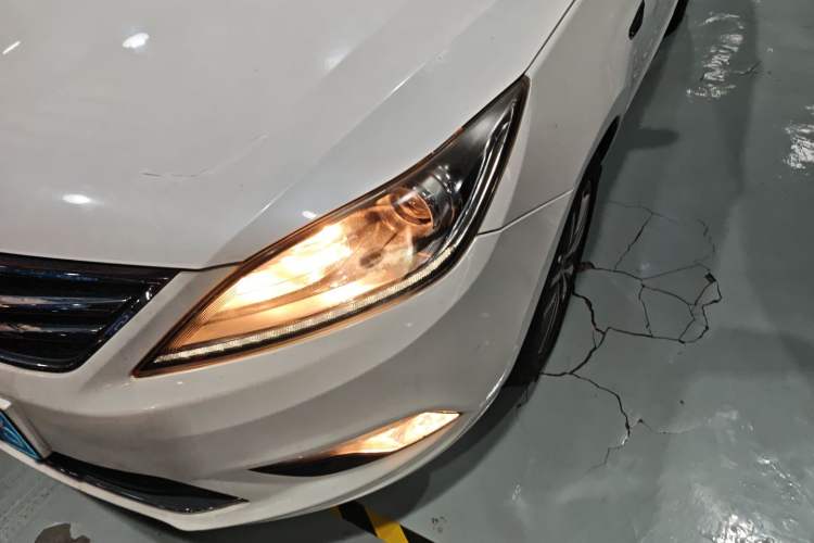 Used CHANGAN Eado 2016 1.6L Automatic Trend Model Left Front Headlight