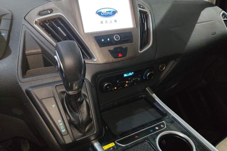 Used Ford Tourneo Custom 2020 2.0T Automatic Elite Edition China VI Standard