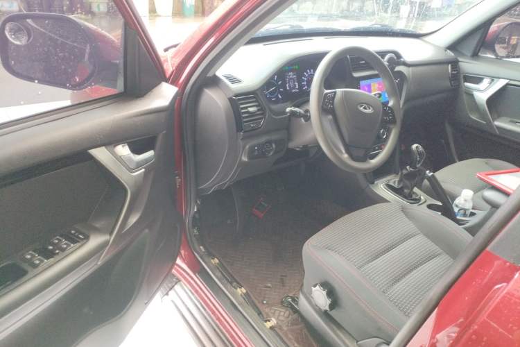 Used Chery Tiggo 3 2016 1.6L Manual Fashion Edition Driver Seat