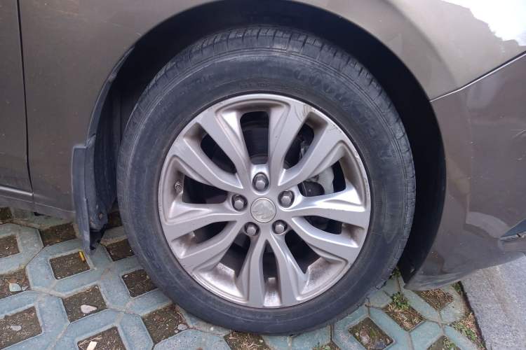 Used Buick GT 2019 15T Dual-Clutch Connected Elite Model China VI
