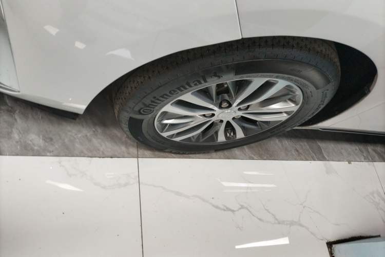 Used Buick GL8 2023 ES Lu Zun Comfort Model
