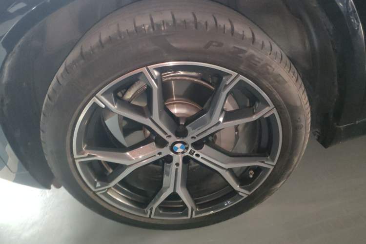 Used BMW X5 2023 xDrive 30Li Luxury M Sport Night Edition Package
