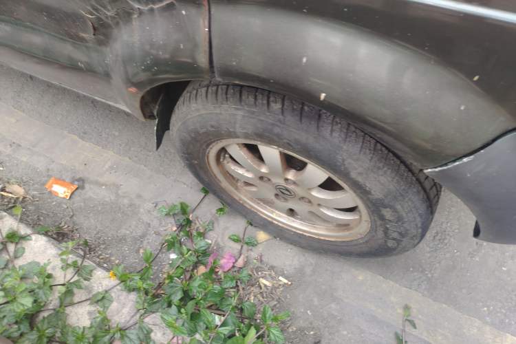 Used Dongfeng Xiaokang V27 2011 1.3L Standard Version BG13-20