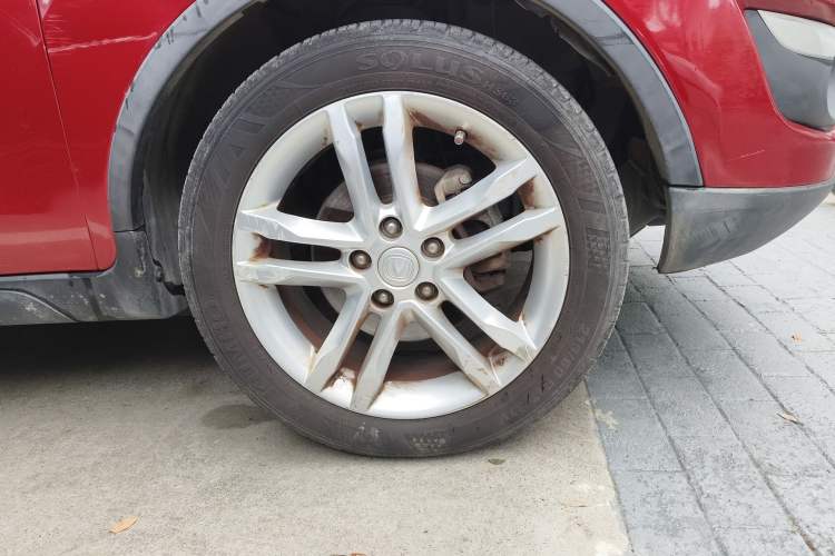 Used CHANGAN CS35 2015 1.6L Automatic Luxury Model China IV Standard Right Front Wheel Hub