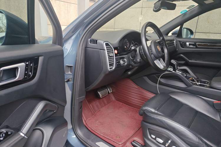 Used Porsche Cayenne 2018 Cayenne S 2.9T Driver Seat