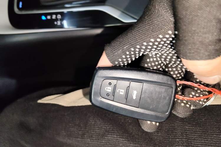 Used Toyota Levin 2019 185T CVT Luxury Edition China VI Standard Vehicle Key