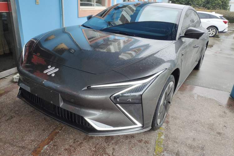 Used IM L7 2022 Dynamic Model