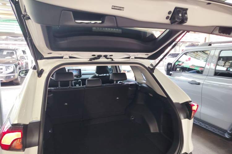 Used Toyota RAV4 2020 2.0L CVT Two-Wheel Drive Prestige Edition