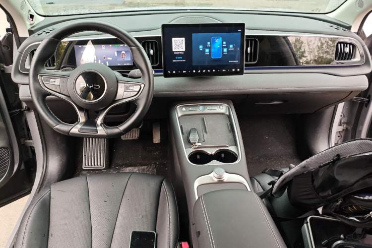 Used BYD Sealion 05 EV 2025 520 km Flagship SmartDrive Version Center Console