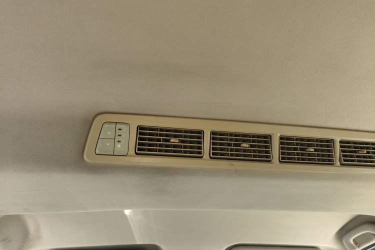 Used Wuling Hongguang 2016 1.5L S1 Deluxe Model China V-standard