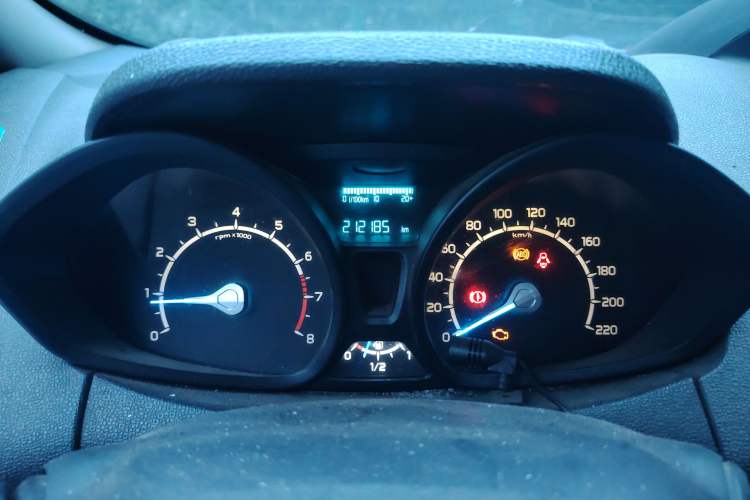 Used Ford EcoSport 2013 1.5L Manual Comfort Model Odometer Close Up