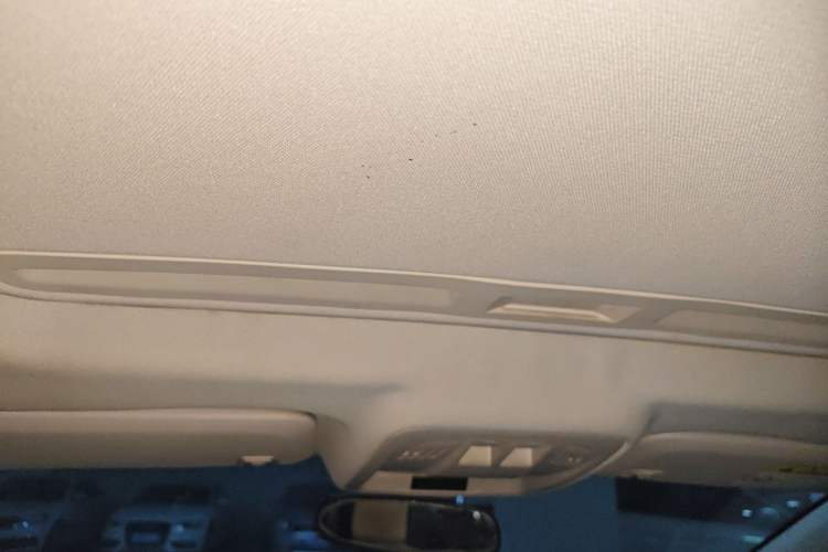 Used Chevrolet Cruze 2015 1.5L Manual Elite Edition Headliner