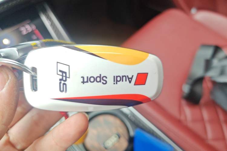 Used Audi SQ7 2024 4.0 TFSI Night Knight Edition Vehicle Key