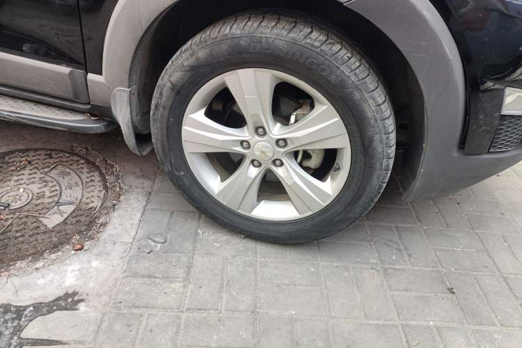 Used Chevrolet Captiva 2012 2.4L 4x4 Flagship Edition 7 Seats