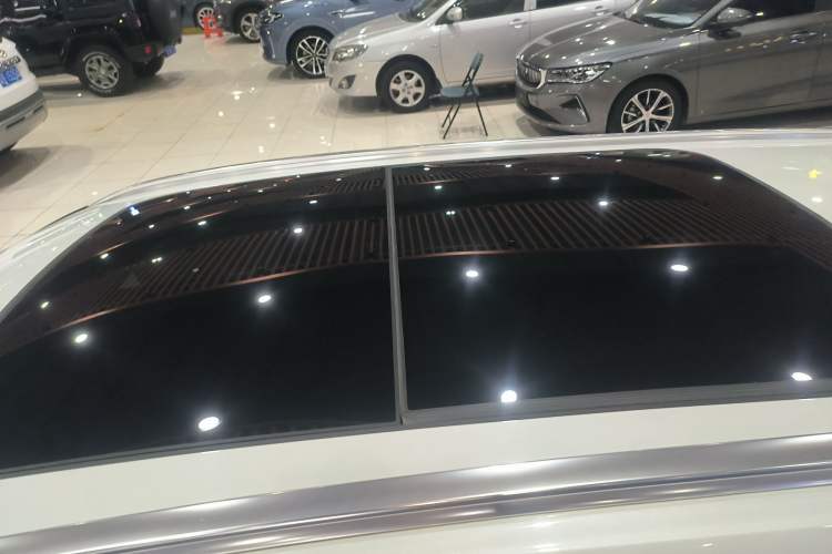 Used Volvo V60 2020 T4 Zhiyi Luxury Edition
