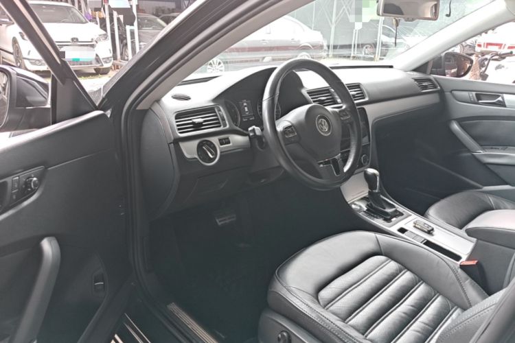Used Volkswagen Passat 2014 2.0 TSI DSG Prestige Edition
