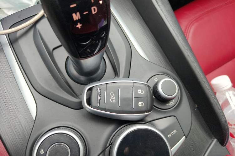 Used Alfa Romeo Giulia 2017 2.0T 280HP Luxury Edition