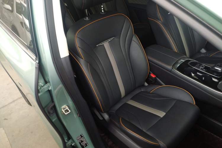 Used FORTHING Yacht 2022 1.5T DCT Yangfan Edition Right Front Seat