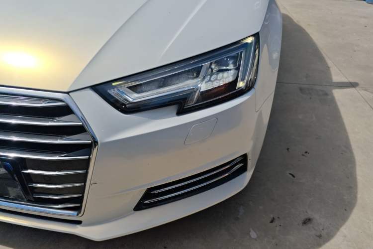 Used Audi A4L 2017 Plus 40 TFSI Fashion Model Left Front Headlight