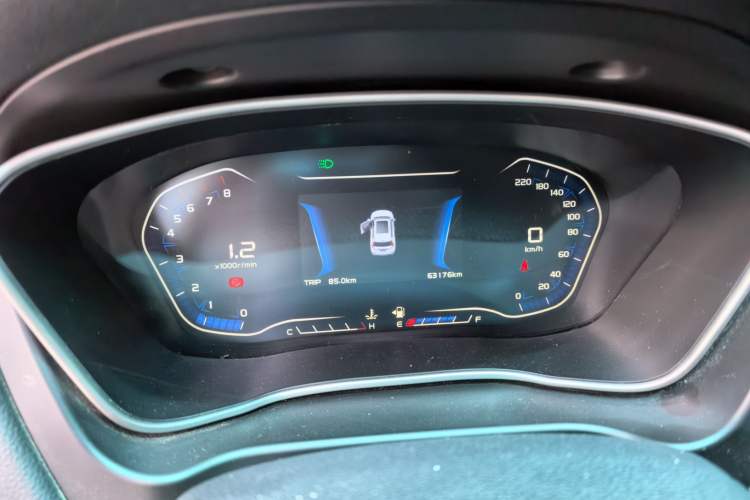 Used Geely Auto Vision X6 2016 1.8L Manual Luxury Model