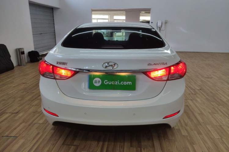 Used Hyundai Elantra (5th Generation / Langdong) 2015 1.6L Automatic Luxury Model Rear