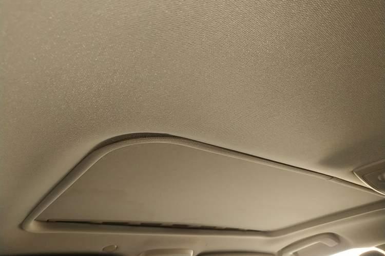 Used Volvo V60 2014 T5 Zhiya Edition
