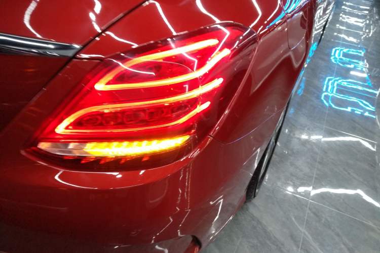 Used Mercedes-Benz C-Class 2017 Facelift C 200 L Sport Edition
