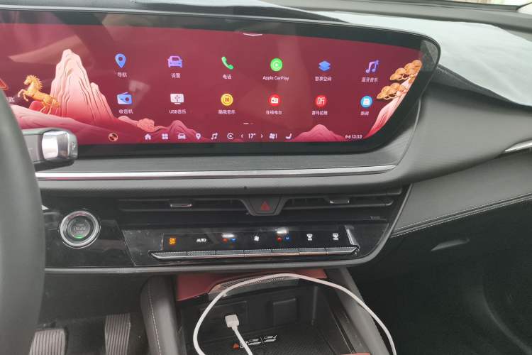 Used Buick Envision 2025 25T Entry-Grade Platinum Edition Audio And AC Panel