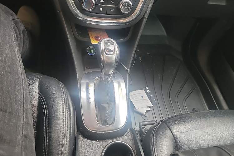 Used Buick Encore 2014 1.4T Automatic Two-Wheel Drive Urban Elite Model
