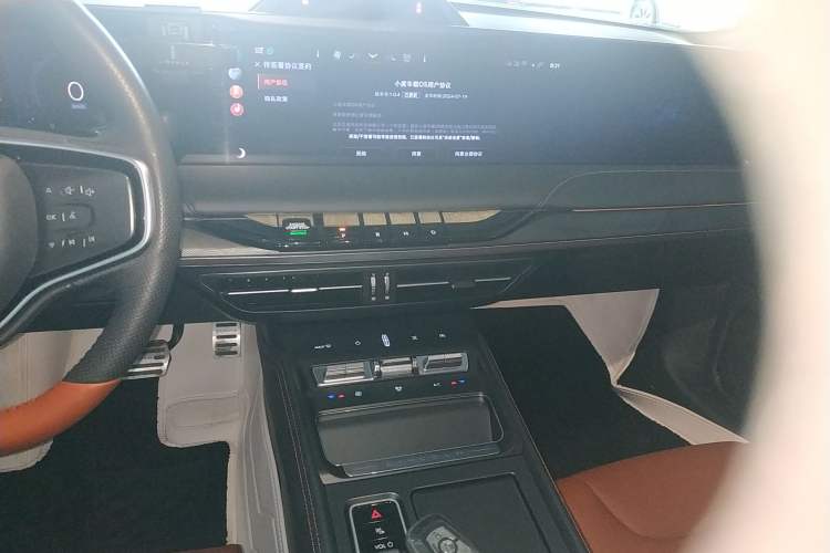 Used Lincoln Z 2022 iEnjoy Luxury Edition Audio And AC Panel