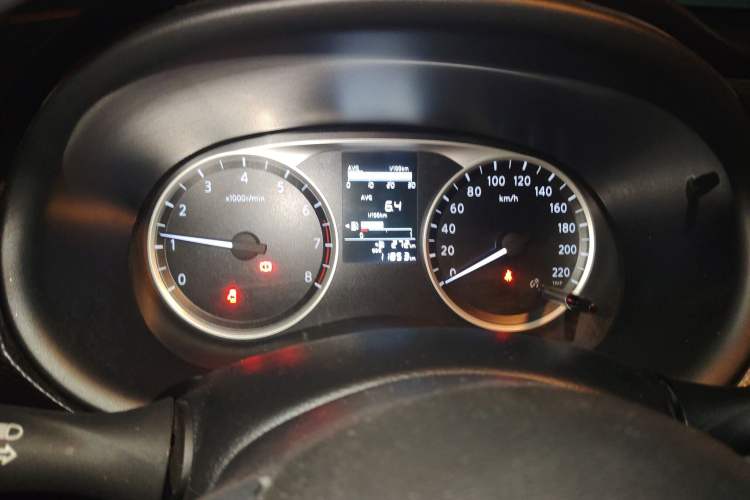 Used Nissan Kicks 2021 1.5L XE Manual Cool Edition
