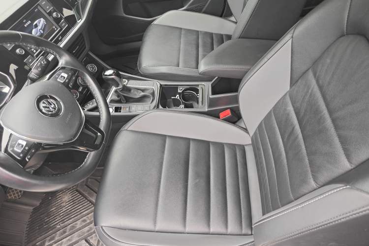 Used Volkswagen Sagitar 2019 200TSI DSG Comfort Version China VI Standard Left Front Seat