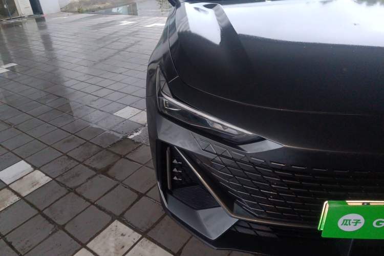 Used CHANGAN UNI-V iDD 2023 Zhidian iDD 1.5T 113km Smart & Fun Version (Rapid Edition)