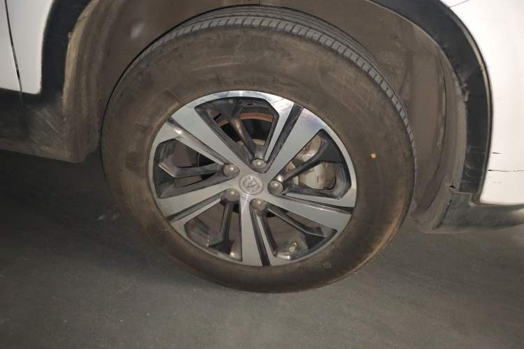 Used CHANGAN CS75 2020 280T Manual Elite Version China VI Right Front Wheel Hub