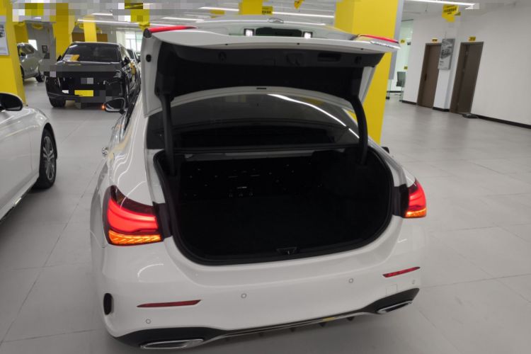 Used Mercedes-Benz A-Class 2023 A 200 L Fashion Model
