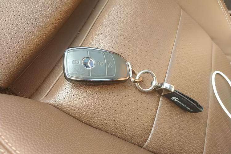 Used Mercedes-Benz E-Class 2016 E 200 L Sport Edition