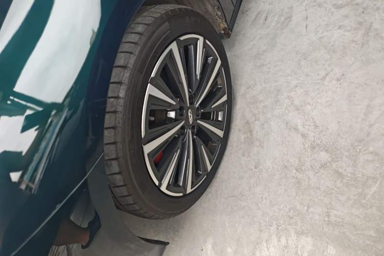 Used Chery Arrizo 8 2023 High-Energy Edition 2.0T DCT Luxury
