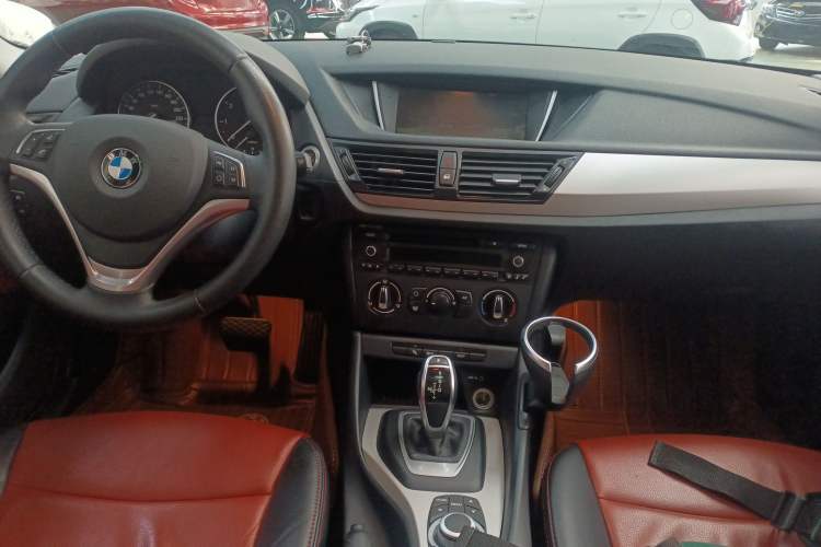 Used BMW X1 2014 sDrive18i Fashion Model