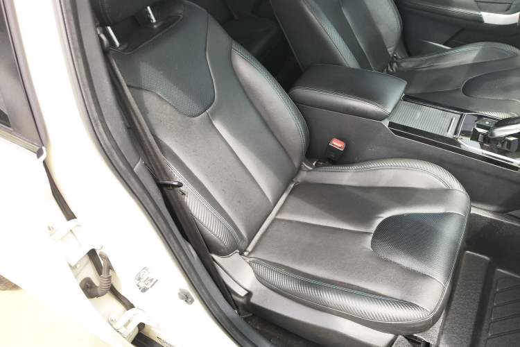 Used Venucia D60EV 2020 Standard Range T3 Right Front Seat