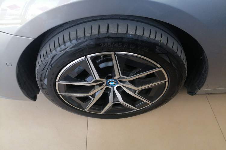Used BMW i5 2024 eDrive 35L M Sport Package