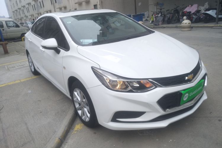 Used Chevrolet Cruze 2018 320 Automatic Pioneer Sunroof Edition