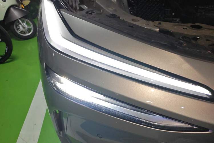 Used ONVO L60 2024 60 kWh Rear-Drive Version