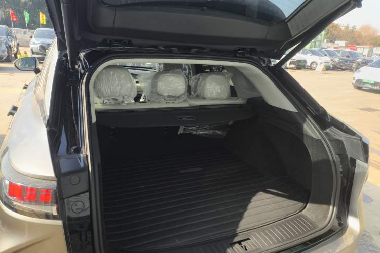 Used EXEED Stellar 2023 400T Four-Wheel Drive Deluxe Flying Fish Edition