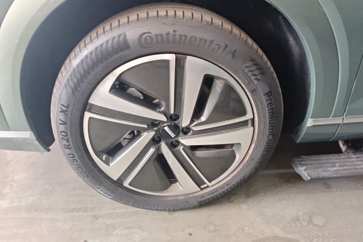 Used Wey Lanshan 2025 Four-Wheel Drive Ultra Left Front Wheel Hub