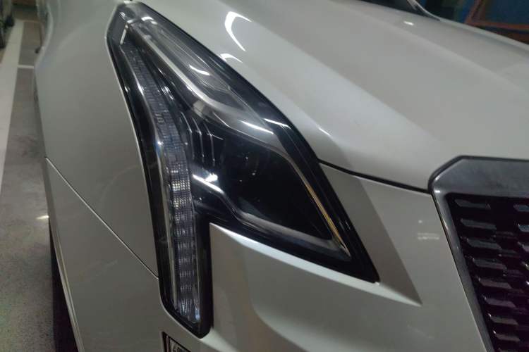 Used Cadillac XT5 2020 Revised Version 28T Luxury Edition
