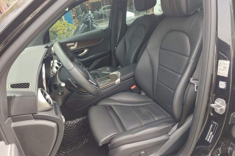 Used Mercedes-Benz GLC 2022 Refreshed GLC 300 L 4MATIC Dynamic Edition